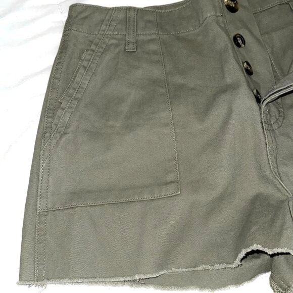 Forever 21 Womens Olive Green High-Waisted Shorts Size M - Picture 3 of 7